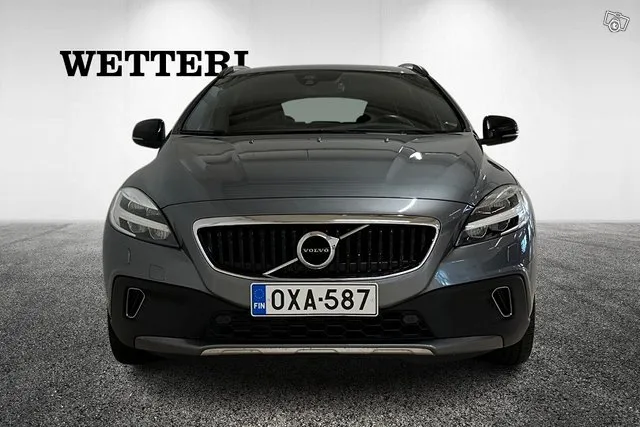 Volvo V40 D2 aut Business Pro / Led-valot / Webasto / 1.omist. Image 2